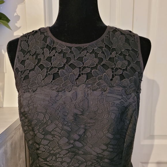 White House Black Market Dress - Picture 2 of 5